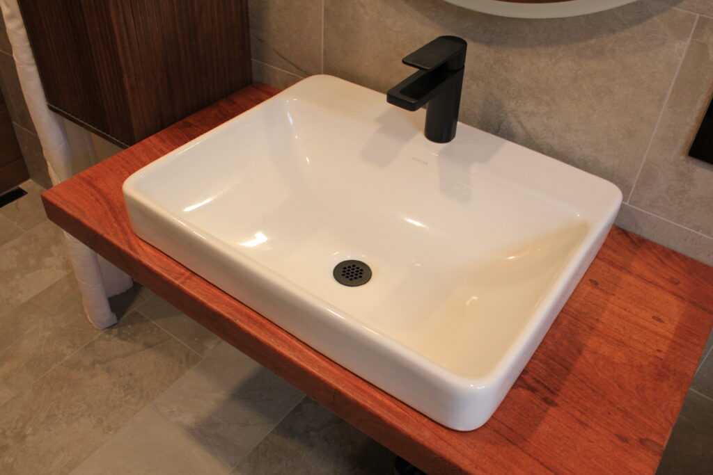 bathroom sink plumbing